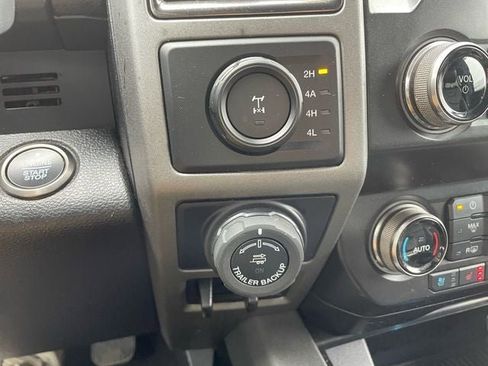 Used 2020 Ford F150 Raptor w/ Equipment Group 802A Luxury image 24