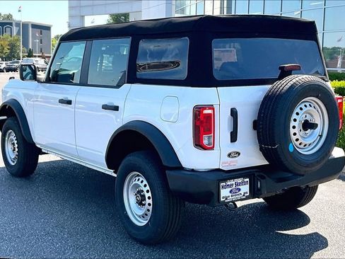 New 2026 Ford Bronco 4-Door AWD/4WD image 3
