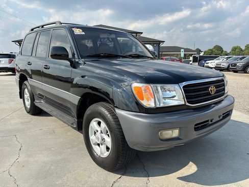 Used 1998 Toyota Land Cruiser AWD/4WD image 2