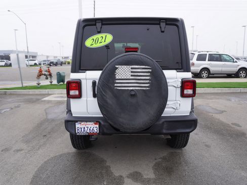 Used 2021 Jeep Wrangler Unlimited Sport image 10