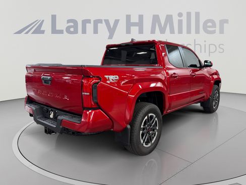 Certified 2026 Toyota Tacoma TRD Sport RWD image 5