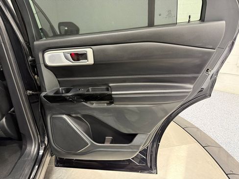 Used 2022 Ford Explorer ST w/ Equipment Group 401A image 33