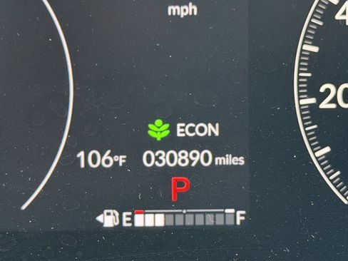Used 2023 Honda HR-V Sport image 32
