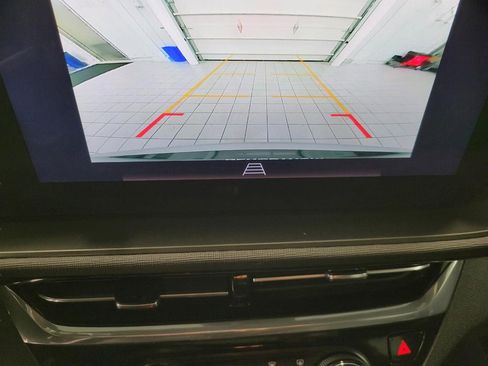 Used 2025 Buick Envista Sport Touring w/ Convenience I Package image 14