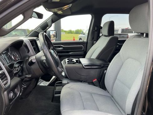 Used 2024 RAM 1500 Lone Star AWD/4WD image 9