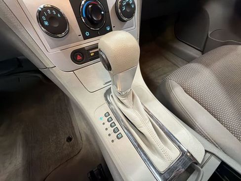 Used 2011 Chevrolet Malibu LS image 14