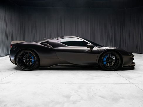 Used 2022 Ferrari SF90 Spider AWD/4WD image 98