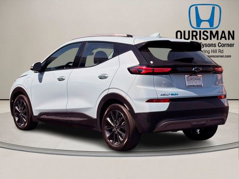 Used 2022 Chevrolet Bolt EUV Premier w/ Launch Edition FWD image 4