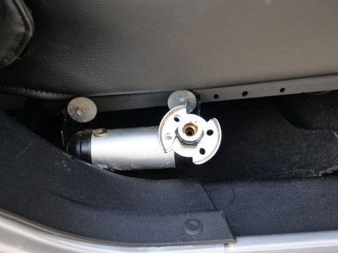 Used 2016 Jeep Wrangler Unlimited Rubicon w/ Connectivity Group image 49