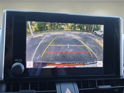 Certified 2025 Toyota RAV4 XLE AWD/4WD image 24