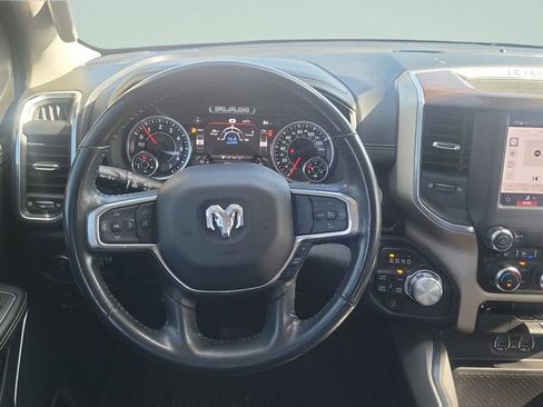 Used 2022 RAM 1500 Laramie AWD/4WD image 11