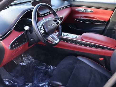 Used 2022 Genesis GV70 3.5T Sport w/ Sport Prestige Package image 7