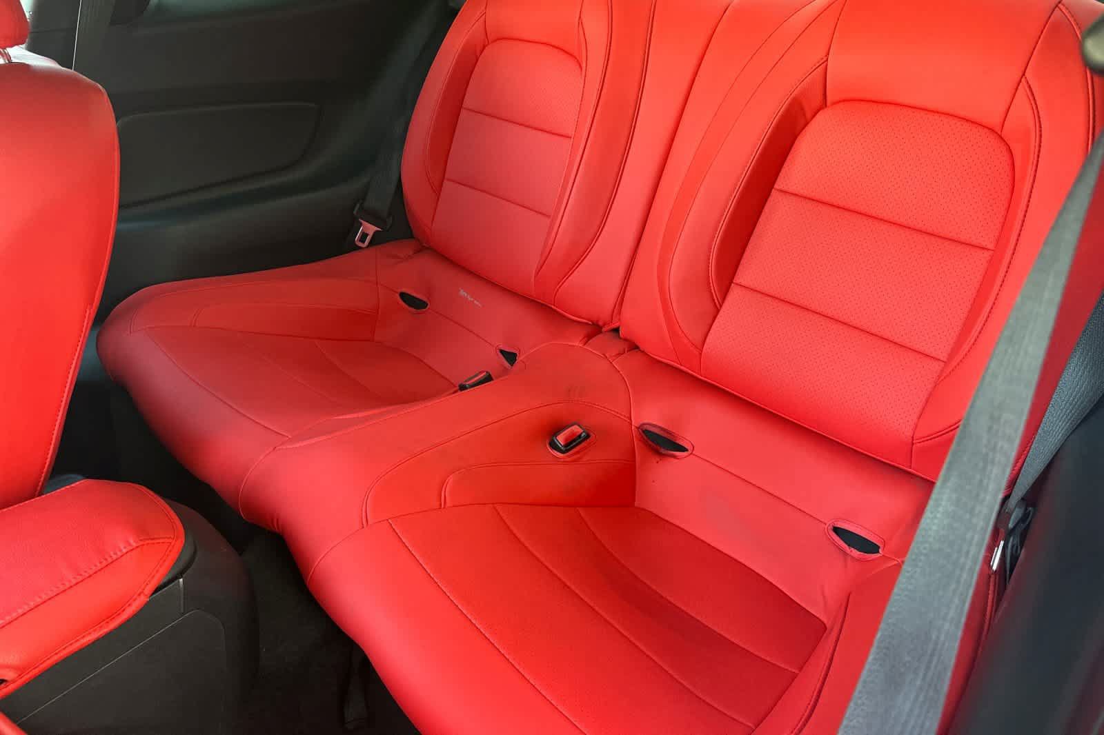 Used 2017 Ford Mustang GT RWD image 4