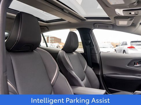 New 2026 Toyota Prius Limited image 13