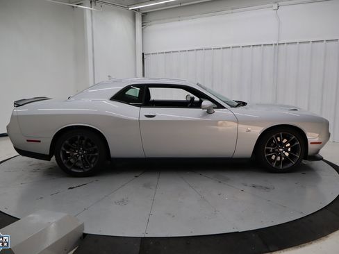 Used 2023 Dodge Challenger R/T Scat Pack w/ Plus Package image 2