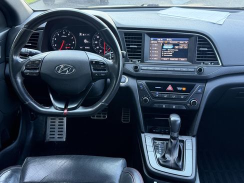Used 2018 Hyundai Elantra Sport FWD image 6