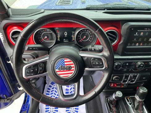 Used 2018 Jeep Wrangler Unlimited Rubicon AWD/4WD image 9