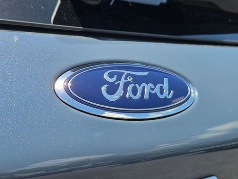 Used 2023 Ford Escape ST-Line w/ Tech Pack #1 FWD image 7
