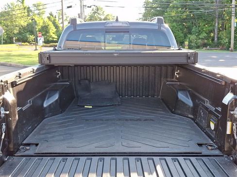 Used 2023 Toyota Tacoma TRD Sport AWD/4WD image 29