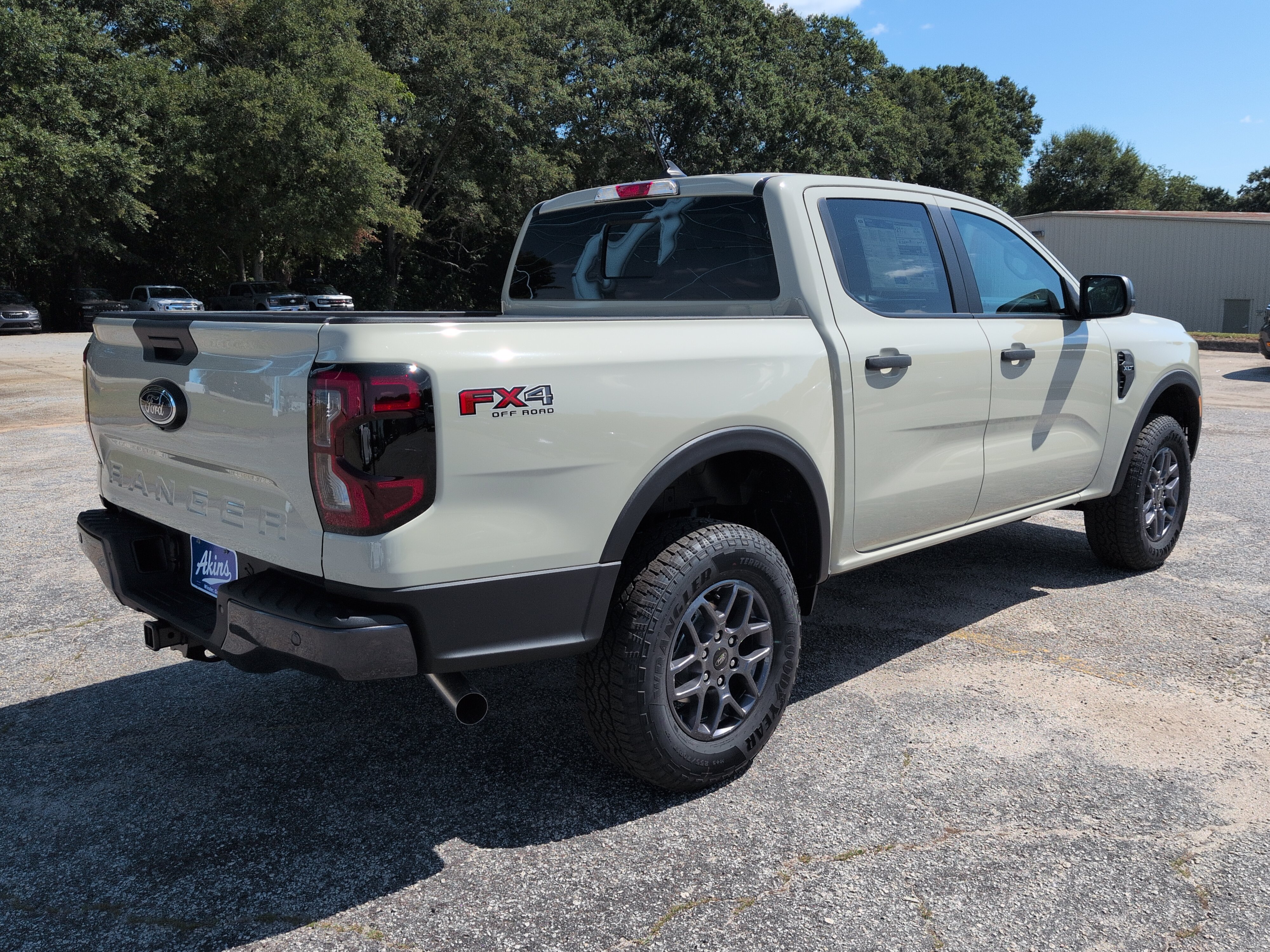 New 2026 Ford Ranger XLT w/ Equipment Group 301A High AWD/4WD image 3