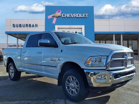 Used 2017 RAM 2500 Laramie image 3
