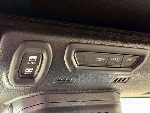 Used 2023 Jeep Wrangler Unlimited Sahara w/ Cold Weather Group image 18