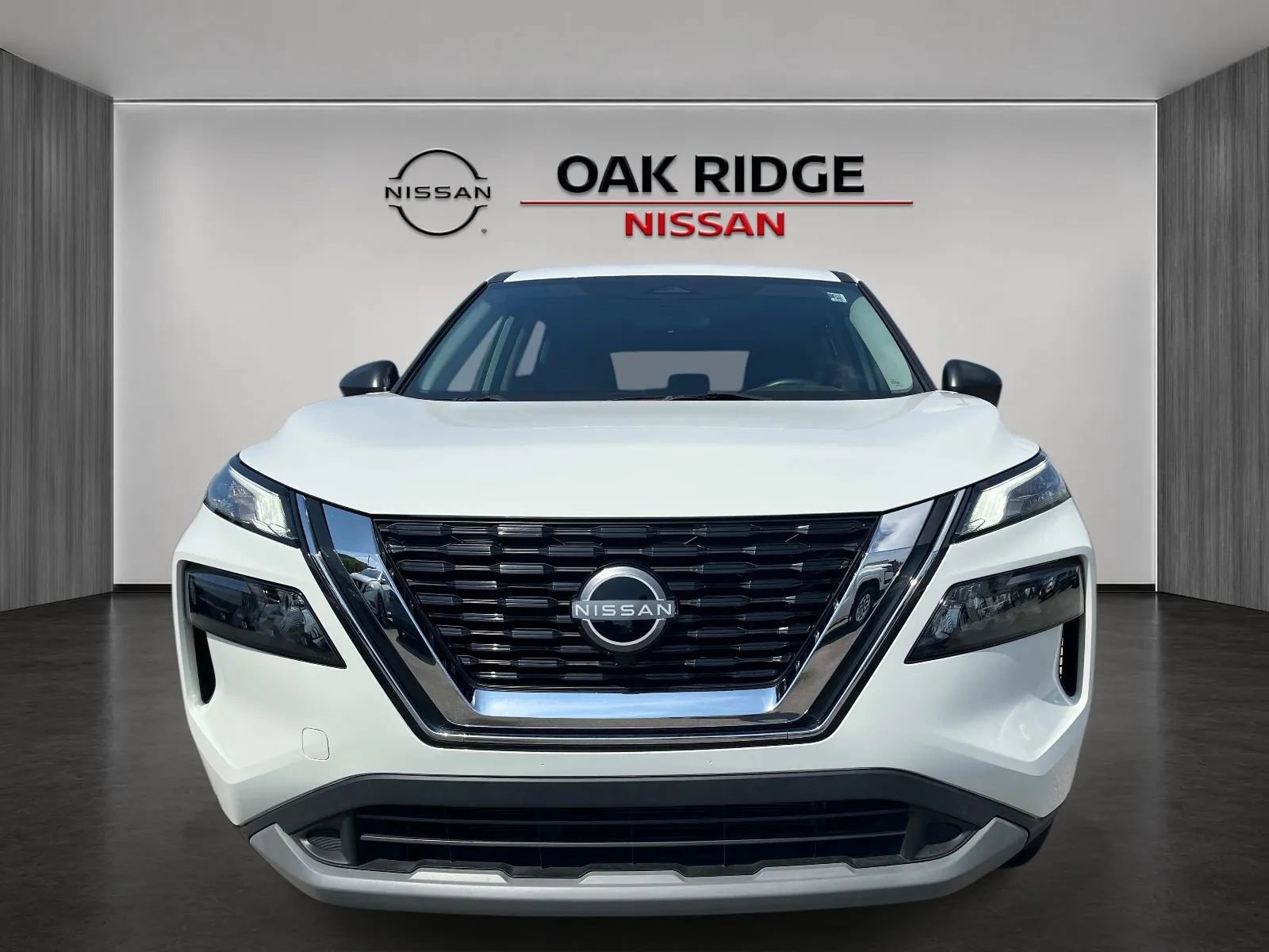 Used 2023 Nissan Rogue S FWD image 8
