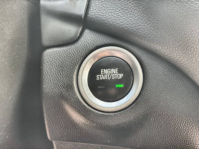 Used 2020 Chevrolet Equinox LT AWD/4WD image 16