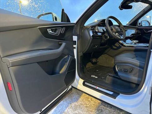 New 2026 Audi Q8 Premium Plus image 20