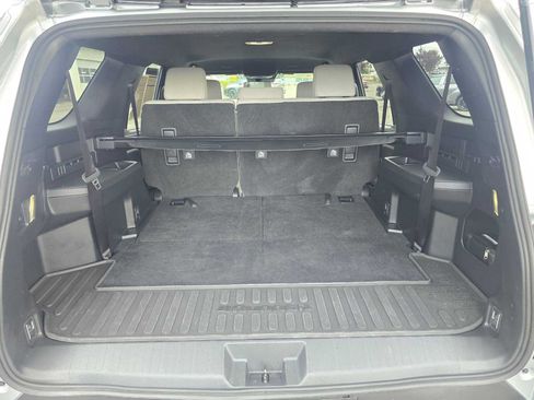 Certified 2025 Toyota 4Runner SR5 AWD/4WD image 14