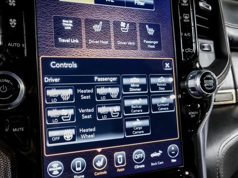 Used 2019 RAM 2500 Limited AWD/4WD image 28