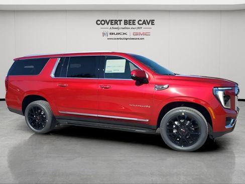 New 2026 GMC Yukon XL Elevation image 12