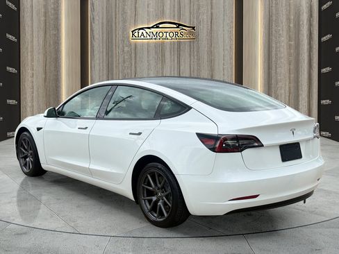 Used 2023 Tesla Model 3 Standard Range RWD image 8