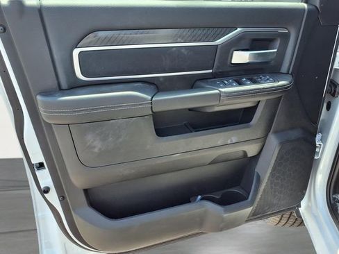 New 2026 RAM 2500 Big Horn AWD/4WD image 9