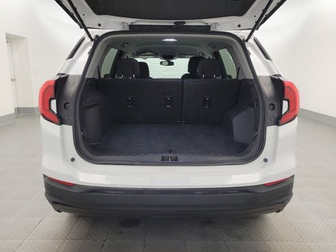 Used 2018 GMC Terrain SLE image 29