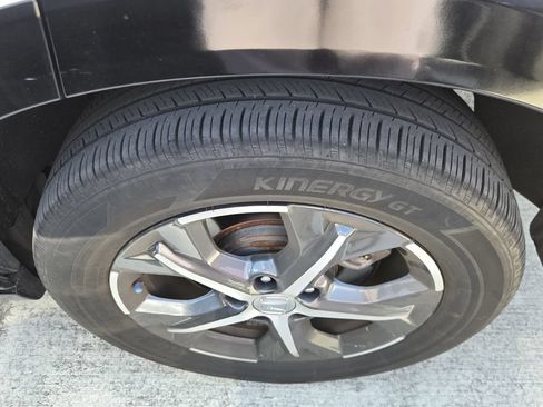 Used 2024 Honda HR-V EX-L image 5