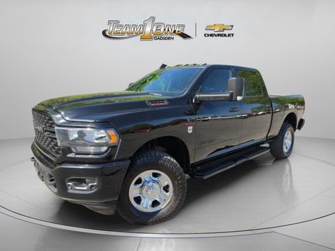 Used 2022 RAM 2500 Big Horn w/ Level C Equiment Group AWD/4WD image 4