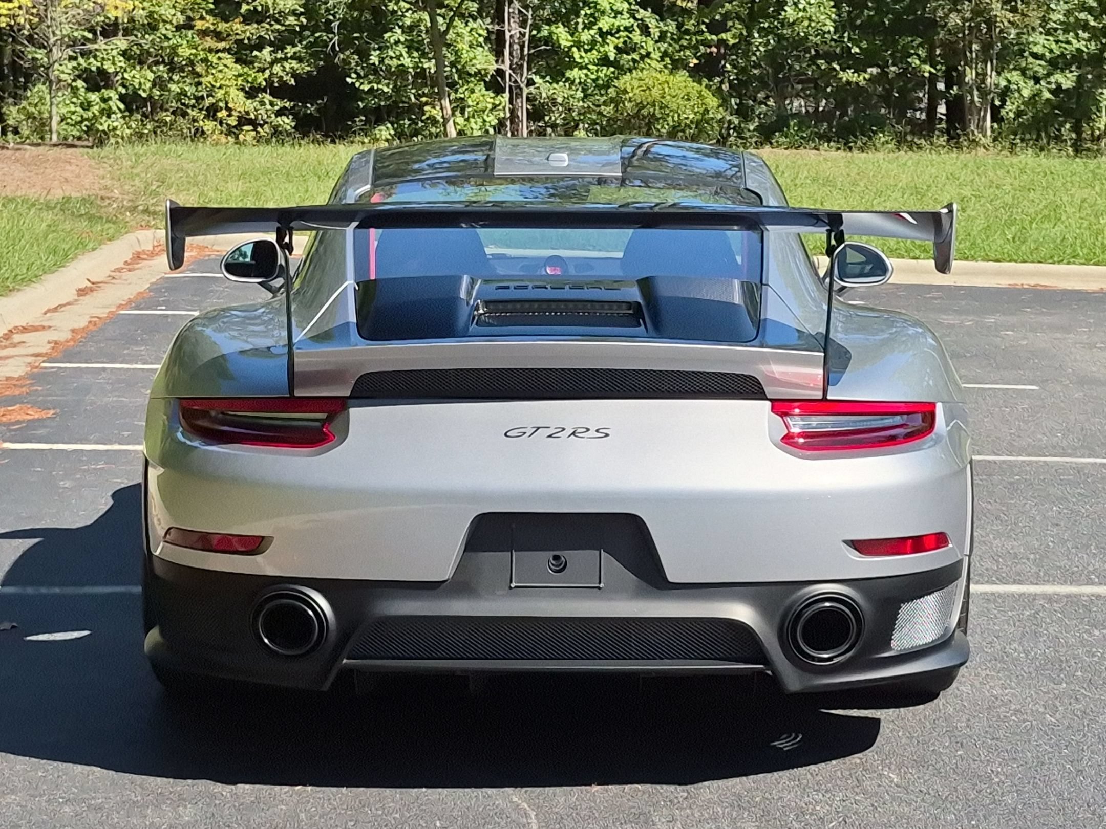 Certified 2018 Porsche 911 GT2 RS RWD image 23