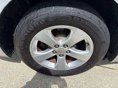 Used 2017 Toyota Sienna L FWD image 22