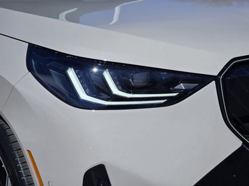 New 2026 BMW X3 xDrive30 image 8