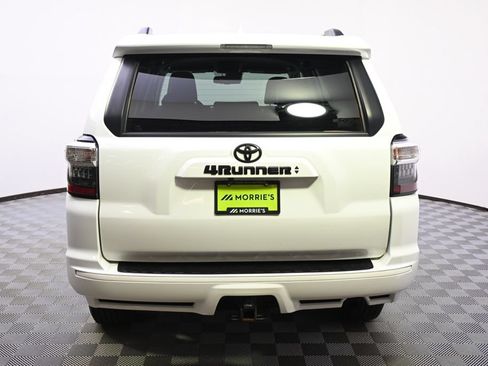 Used 2022 Toyota 4Runner TRD Sport w/ Technology Package AWD/4WD image 5