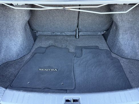 Used 2017 Nissan Sentra SV w/ Style Package image 18