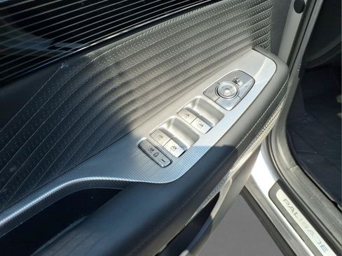 Used 2025 Hyundai Palisade Calligraphy AWD/4WD image 21