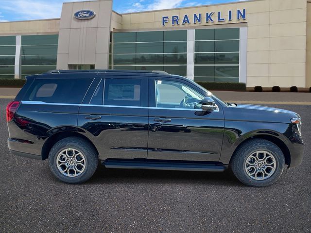 New 2026 Ford Expedition Active RWD image 8