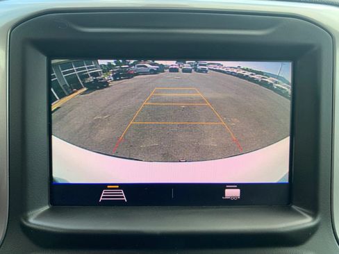 Used 2020 Chevrolet Silverado 1500 W/T w/ WT Safety Package AWD/4WD image 15