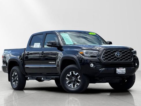 Used 2023 Toyota Tacoma TRD Off-Road AWD/4WD image 1