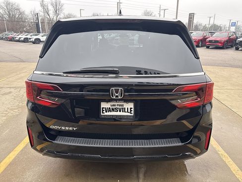 Used 2025 Honda Odyssey EX-L image 5