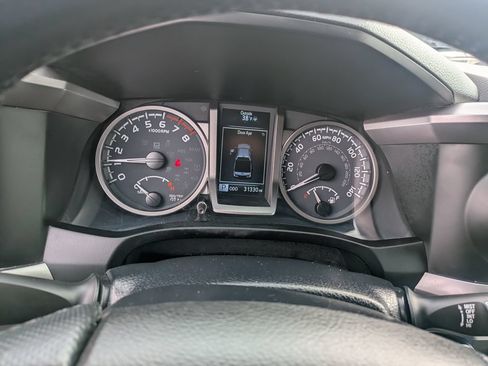 Used 2023 Toyota Tacoma 4x4 Double Cab w/ Trail Edition image 8