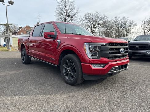 Used 2023 Ford F150 Lariat w/ Equipment Group 502A High image 3