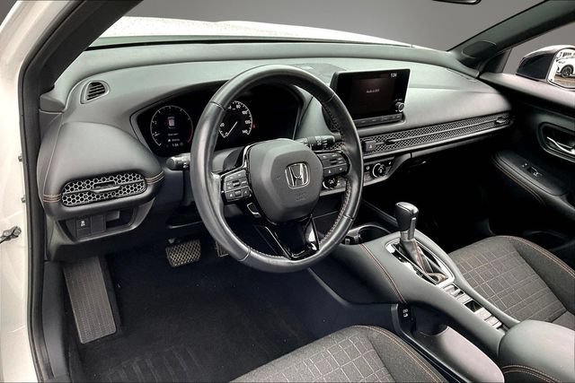 Used 2024 Honda HR-V Sport image 17